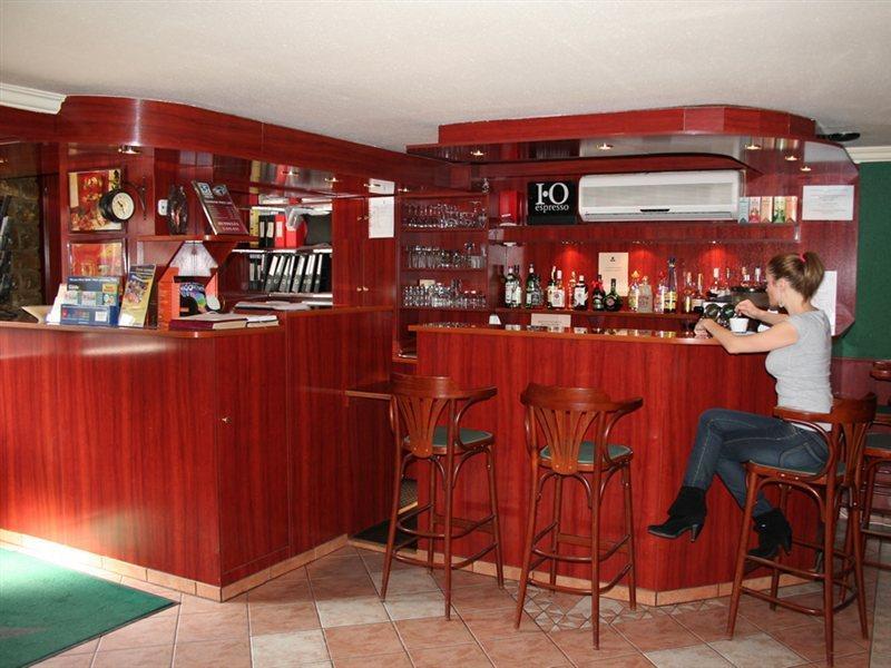 Korona Panzio Budapest Extérieur photo
