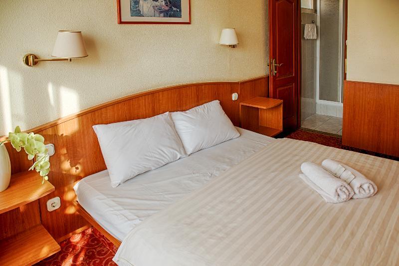 Korona Panzio Budapest Extérieur photo