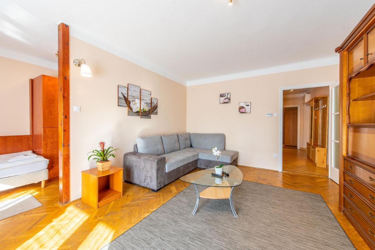 Korona Panzio Budapest Extérieur photo