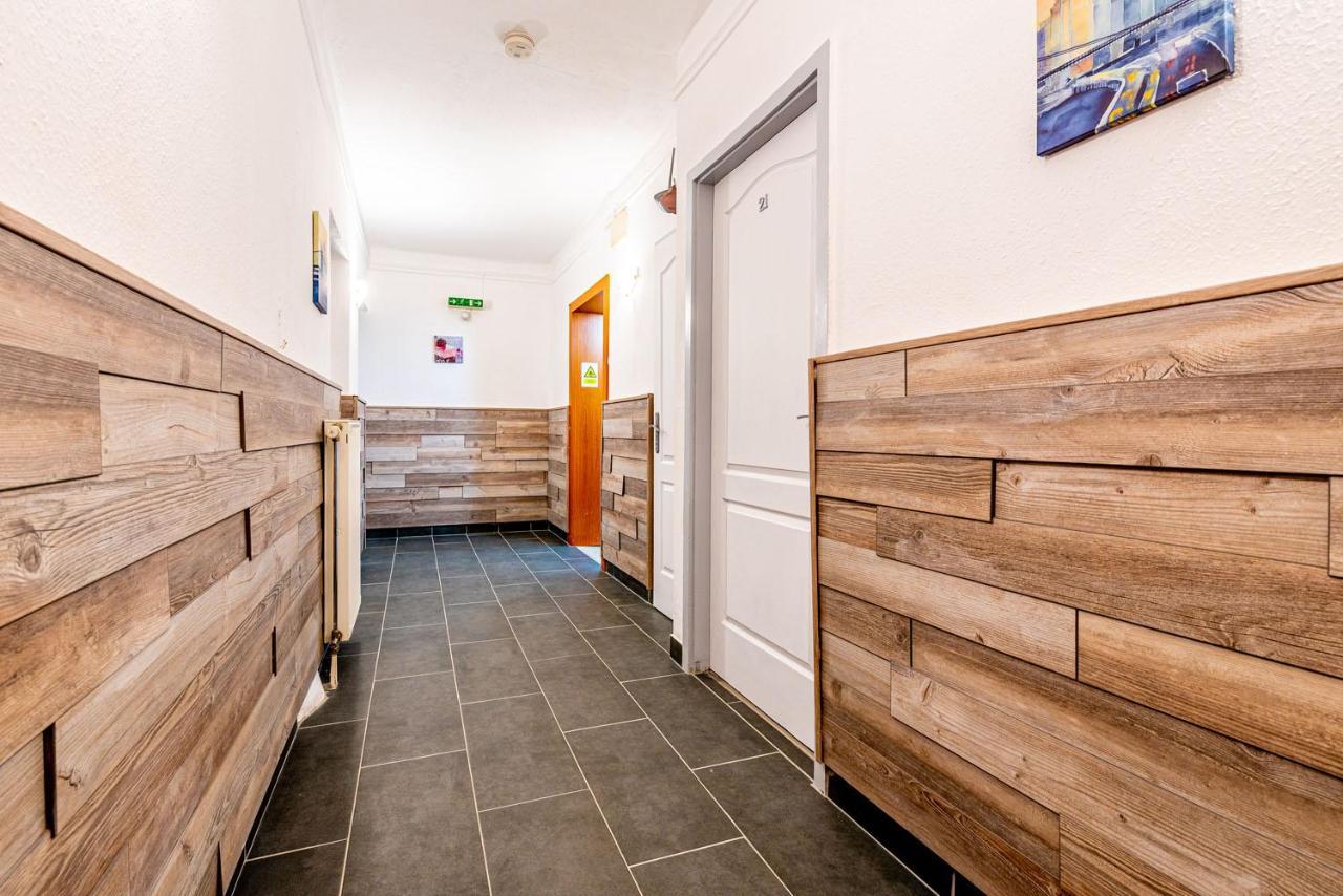 Korona Panzio Budapest Extérieur photo